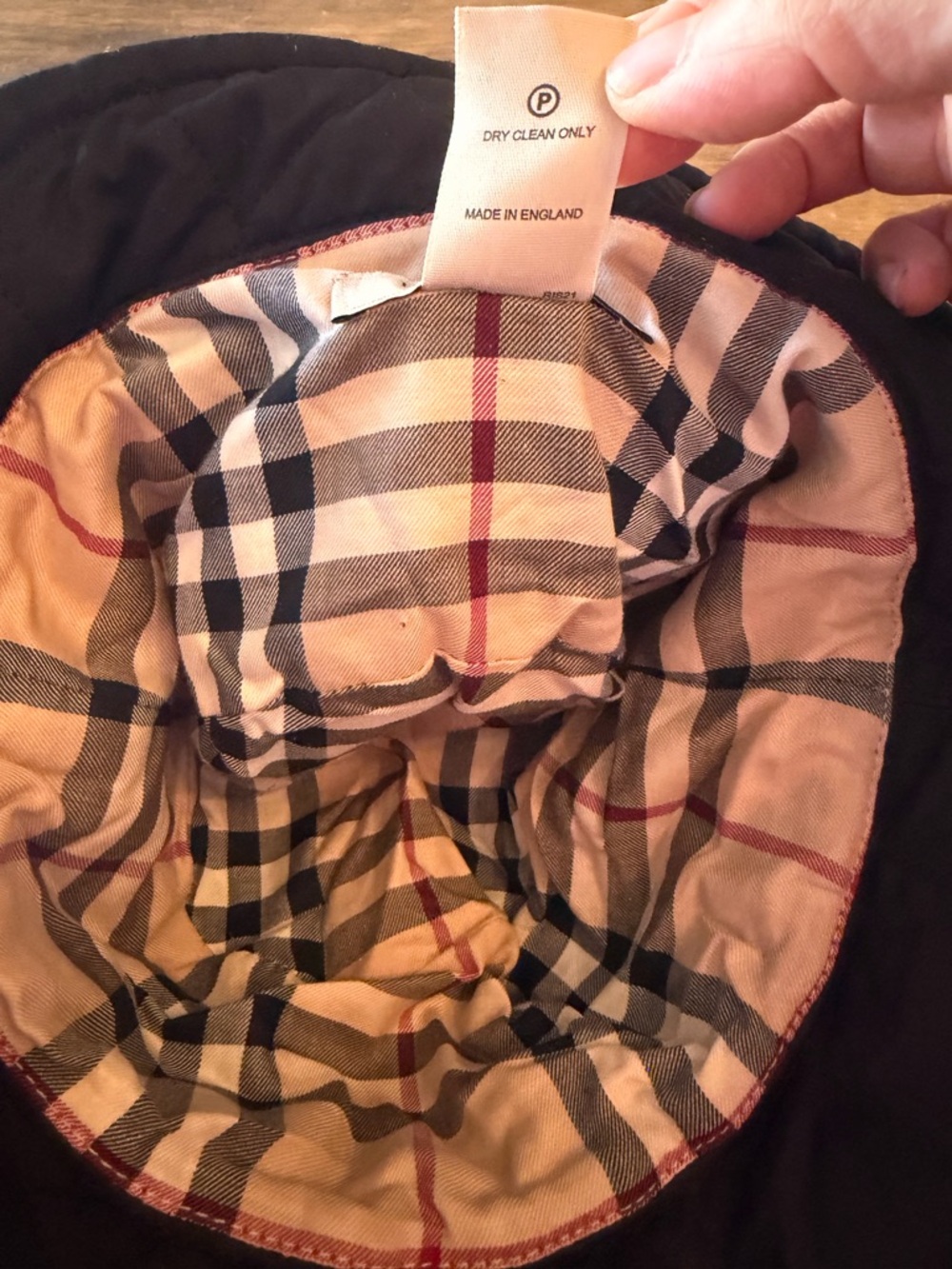 Burberry Panama Bucket Hat Nova Black Quilted Medium - Picture 10 of 10